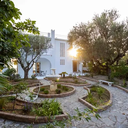 Messinian Seaside Villa Kalamata Exterior foto